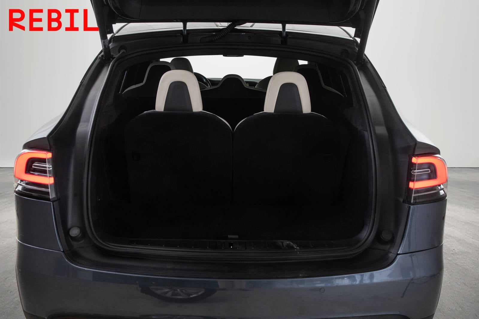 Tesla Model X Long Range, 423hp, 2020