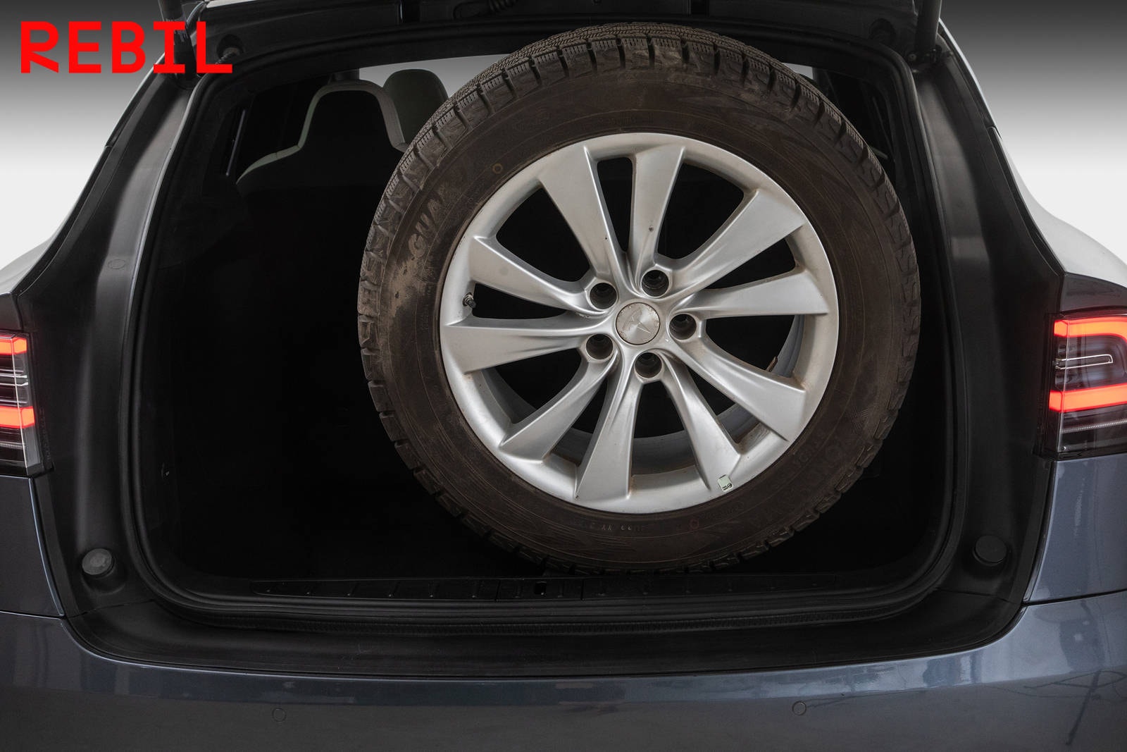 Tesla Model X Long Range, 423hp, 2020