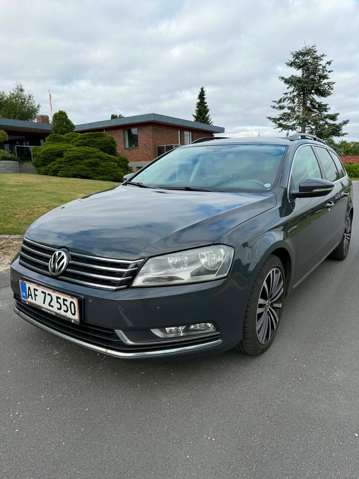 Volkswagen Passat Variant 2.0 TDI DPF BMT Manual, 6-trins, 140ps, 2011