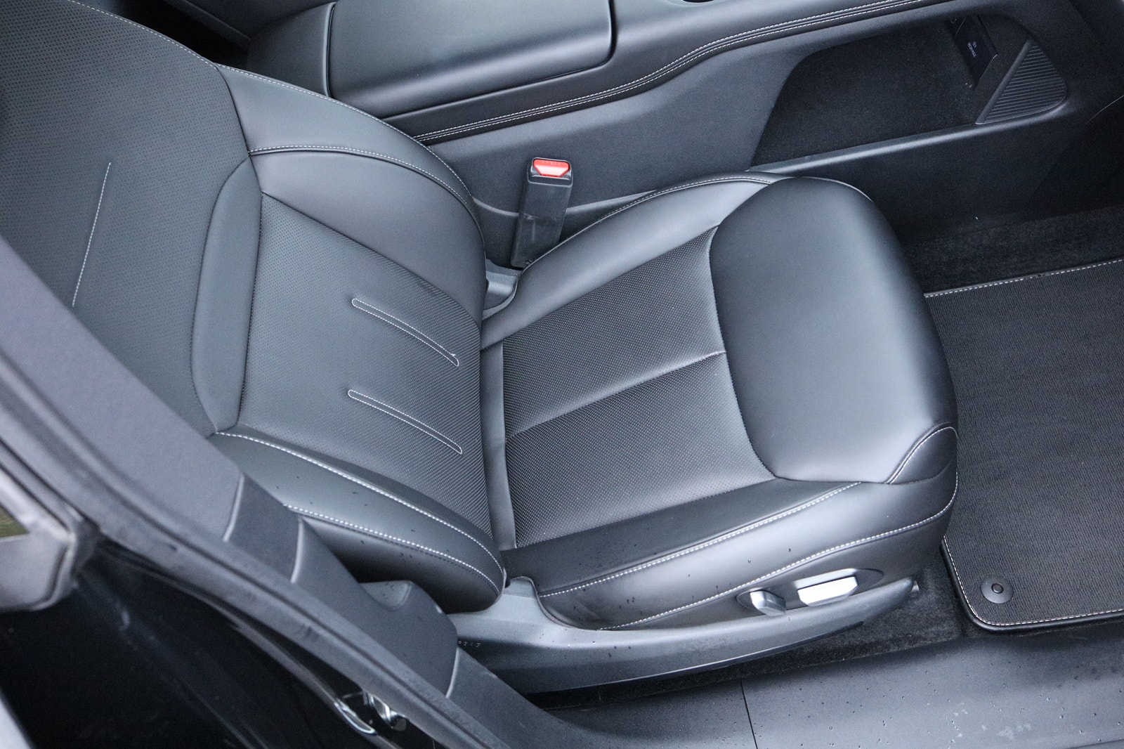 XPENG G6 Performance, 476ps, 2024