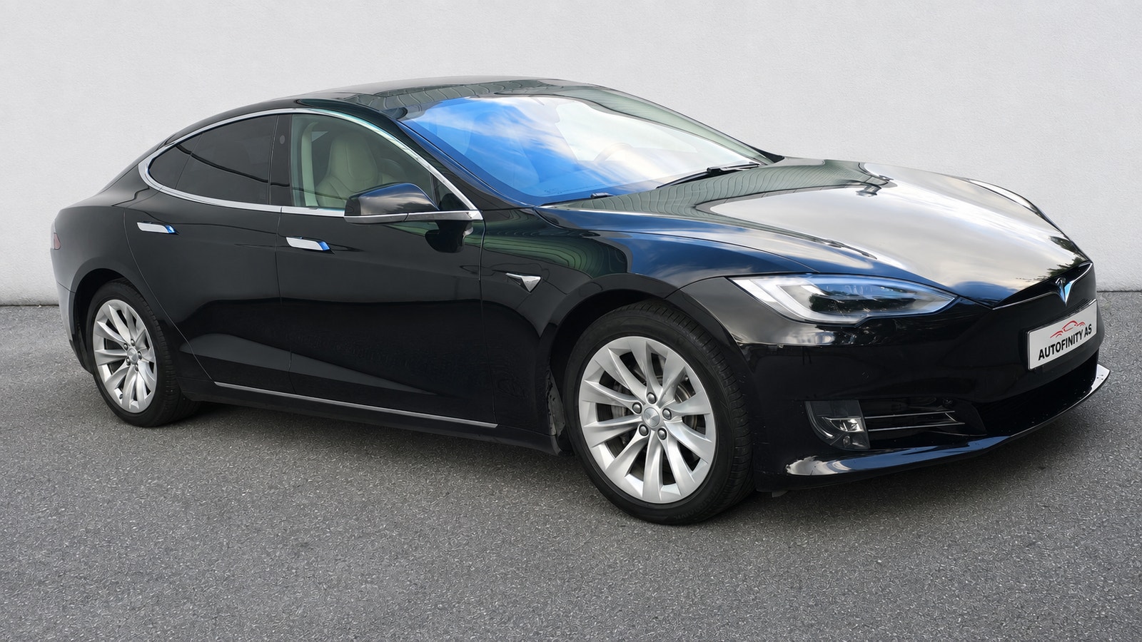 Tesla Model S 100D, 525hp, 2019