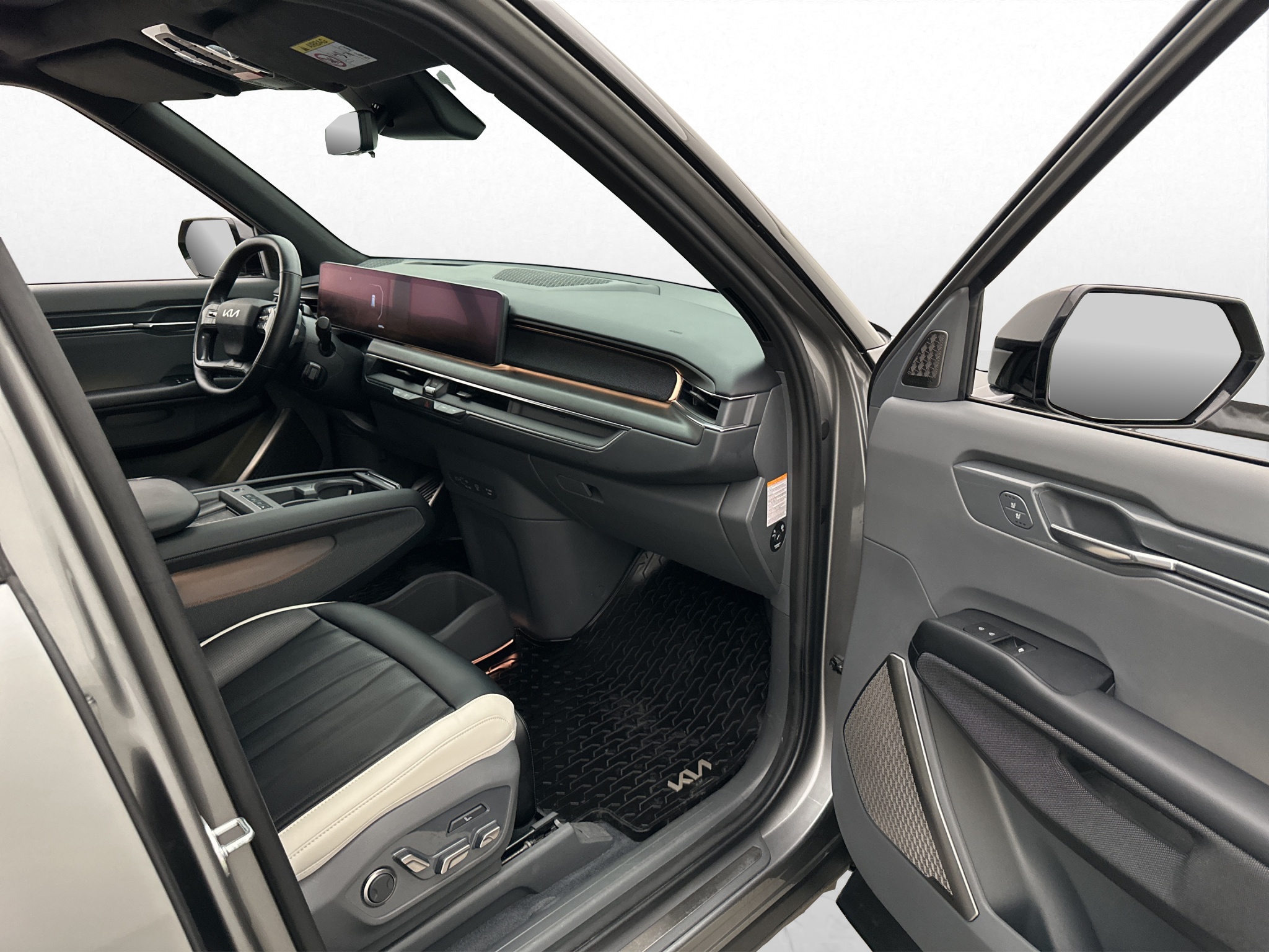 Kia EV9 AWD, 385hp, 2024