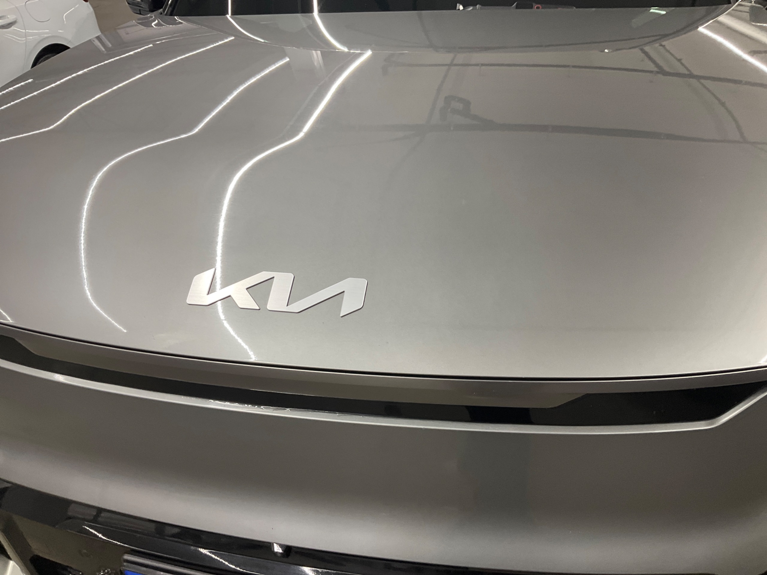 Kia EV9 AWD, 385hp, 2024