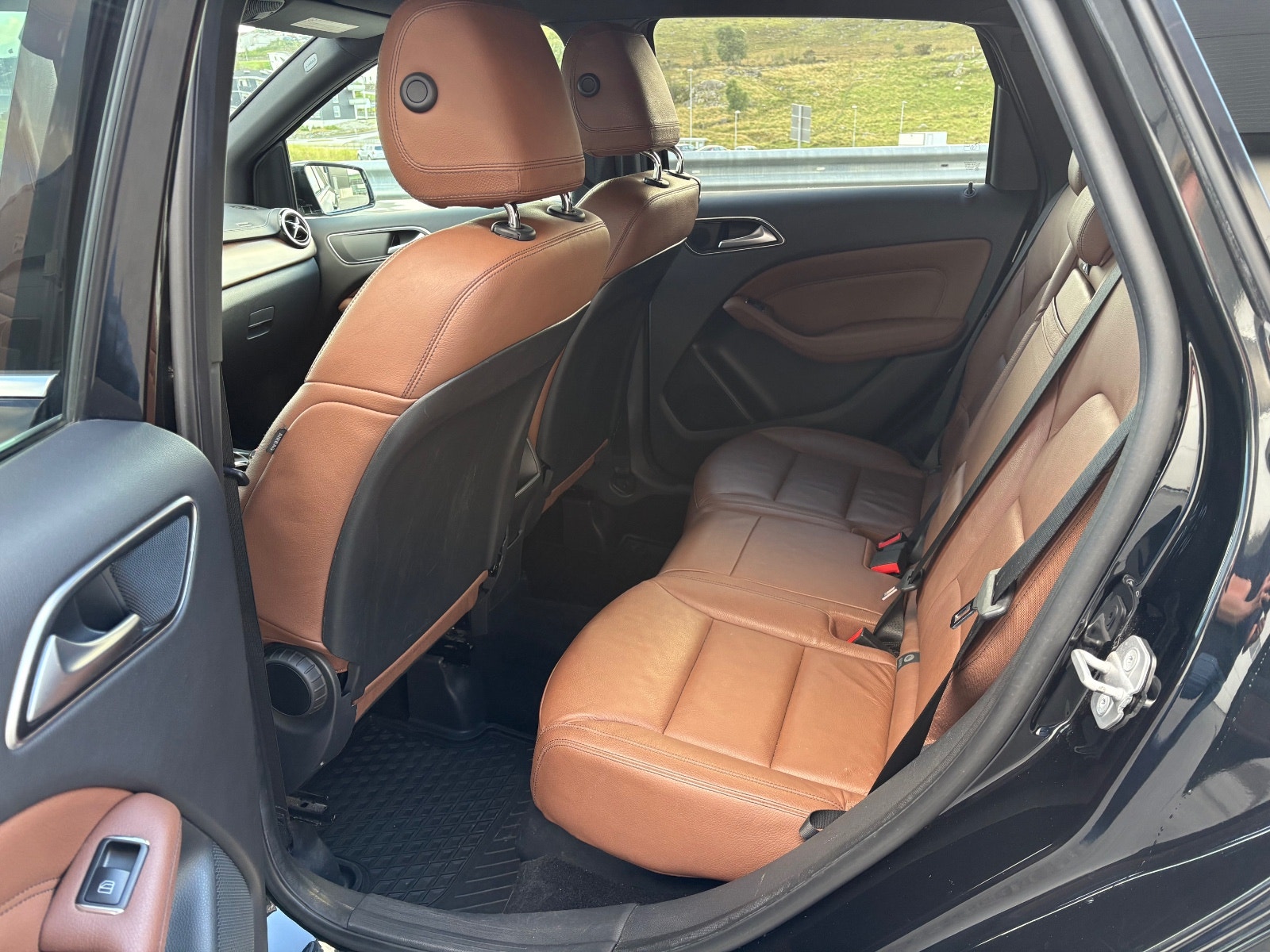 Mercedes-Benz B 180 CDI BlueEFFICIENCY Manual, 6-trins, 109ps, 2012
