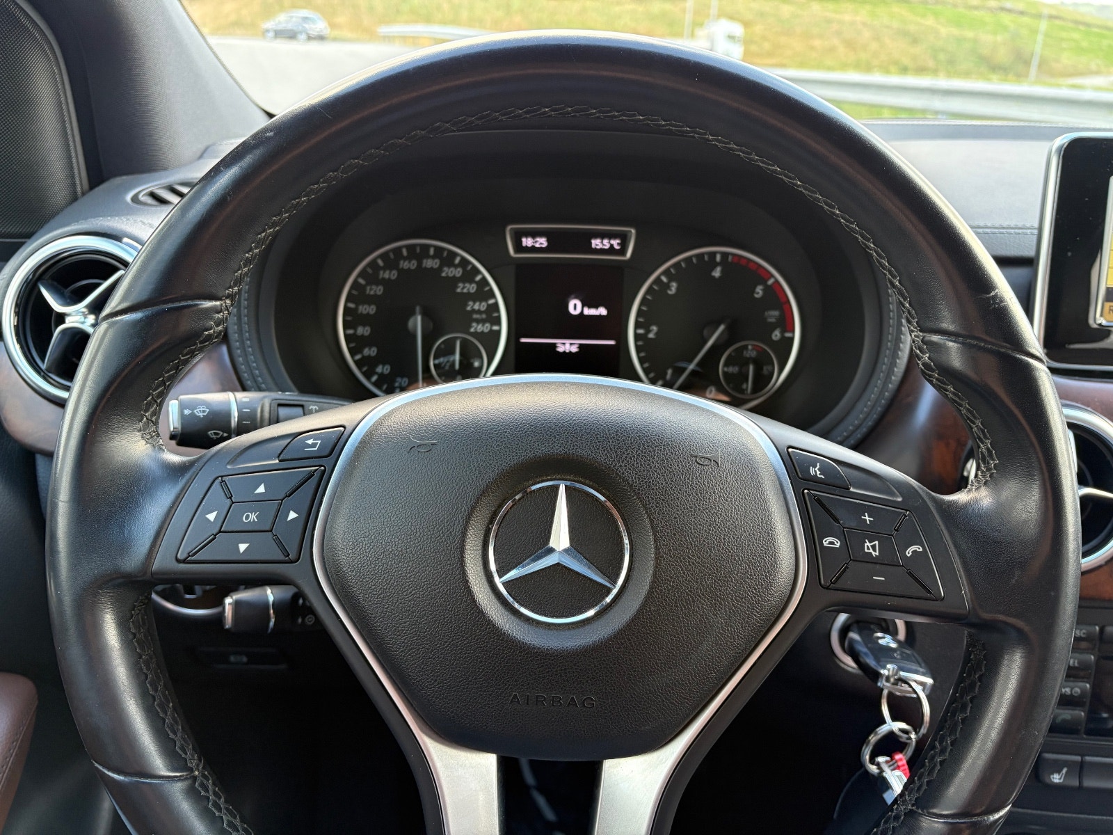 Mercedes-Benz B 180 CDI BlueEFFICIENCY Manual, 6-trins, 109ps, 2012