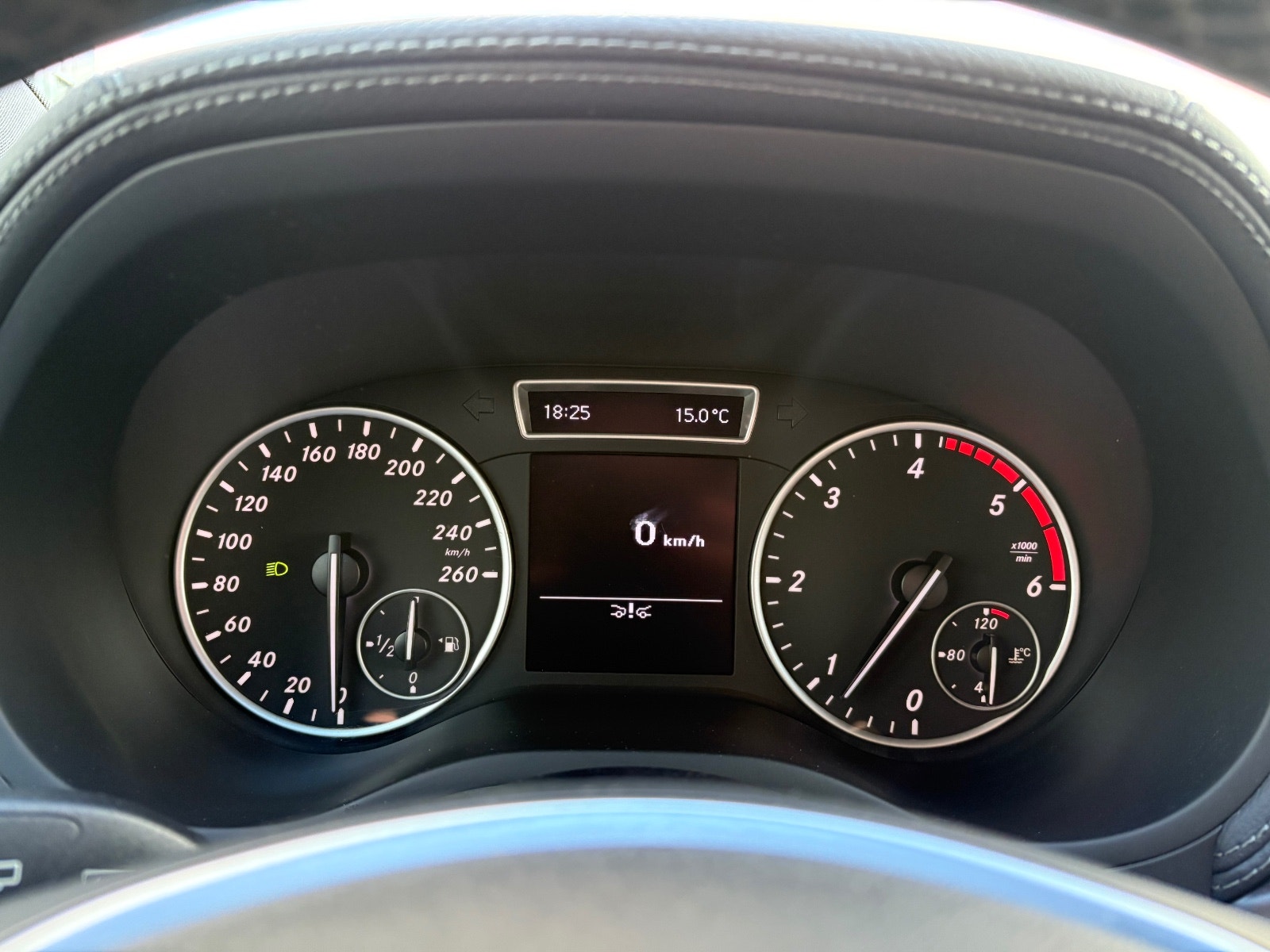 Mercedes-Benz B 180 CDI BlueEFFICIENCY Manual, 6-trins, 109ps, 2012