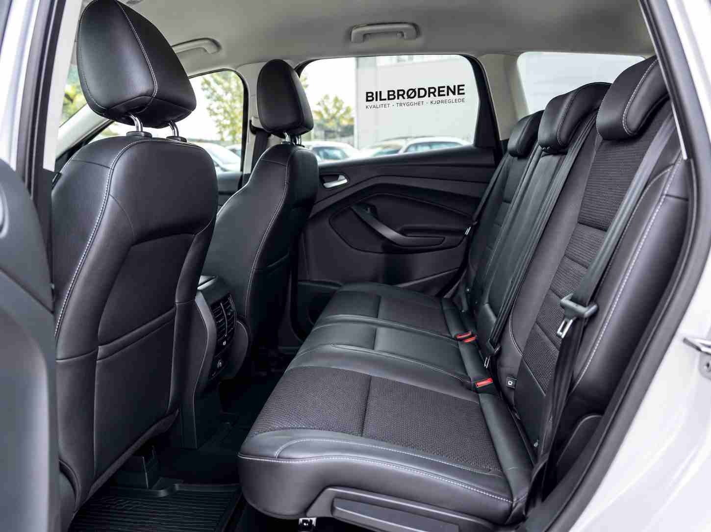 Ford Kuga 2.0 TDCi AWD Powershift, 6-trinn, 150hk, 2015