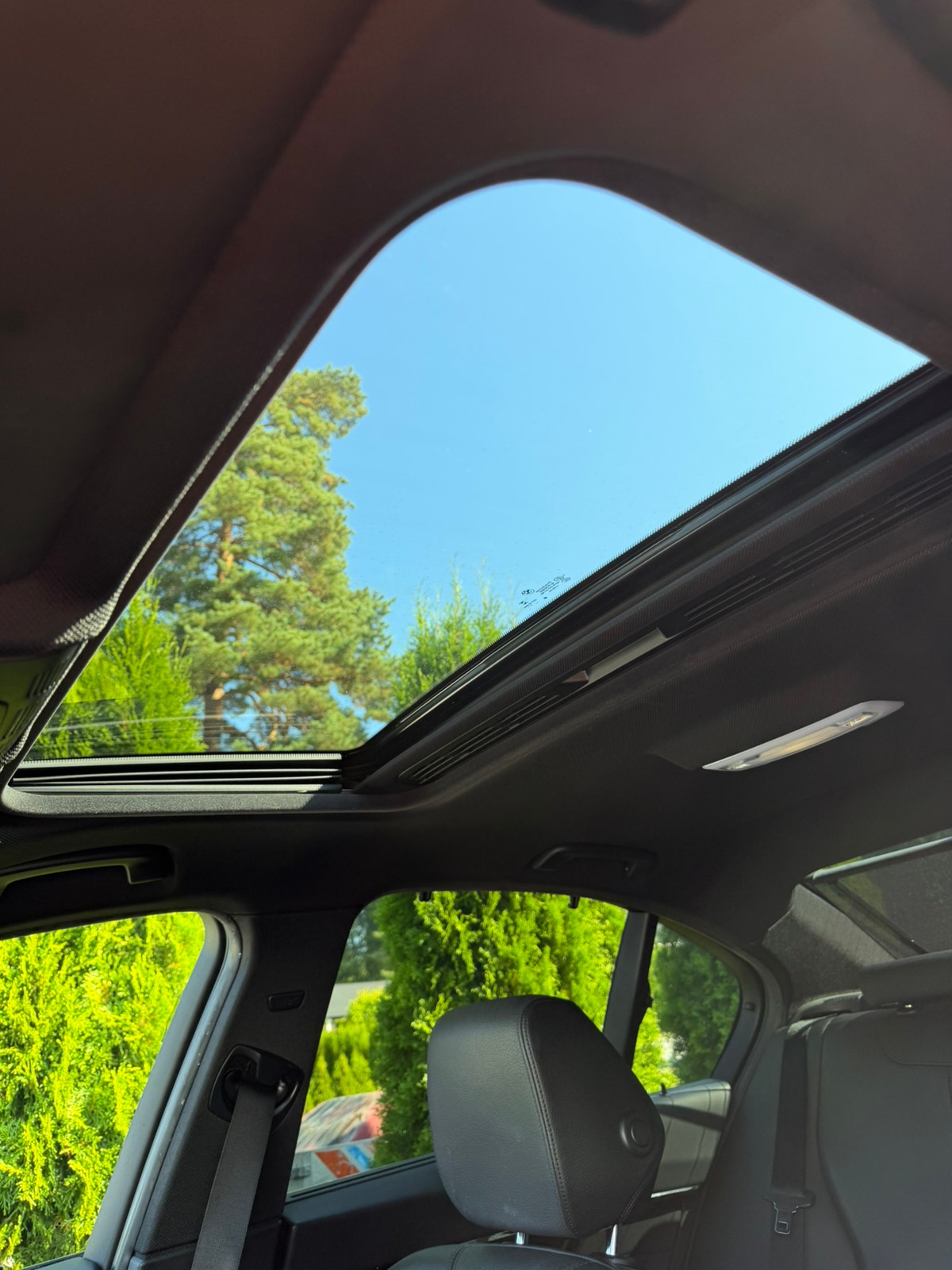 BMW 330e Sedan Steptronic, 252hp, 2018