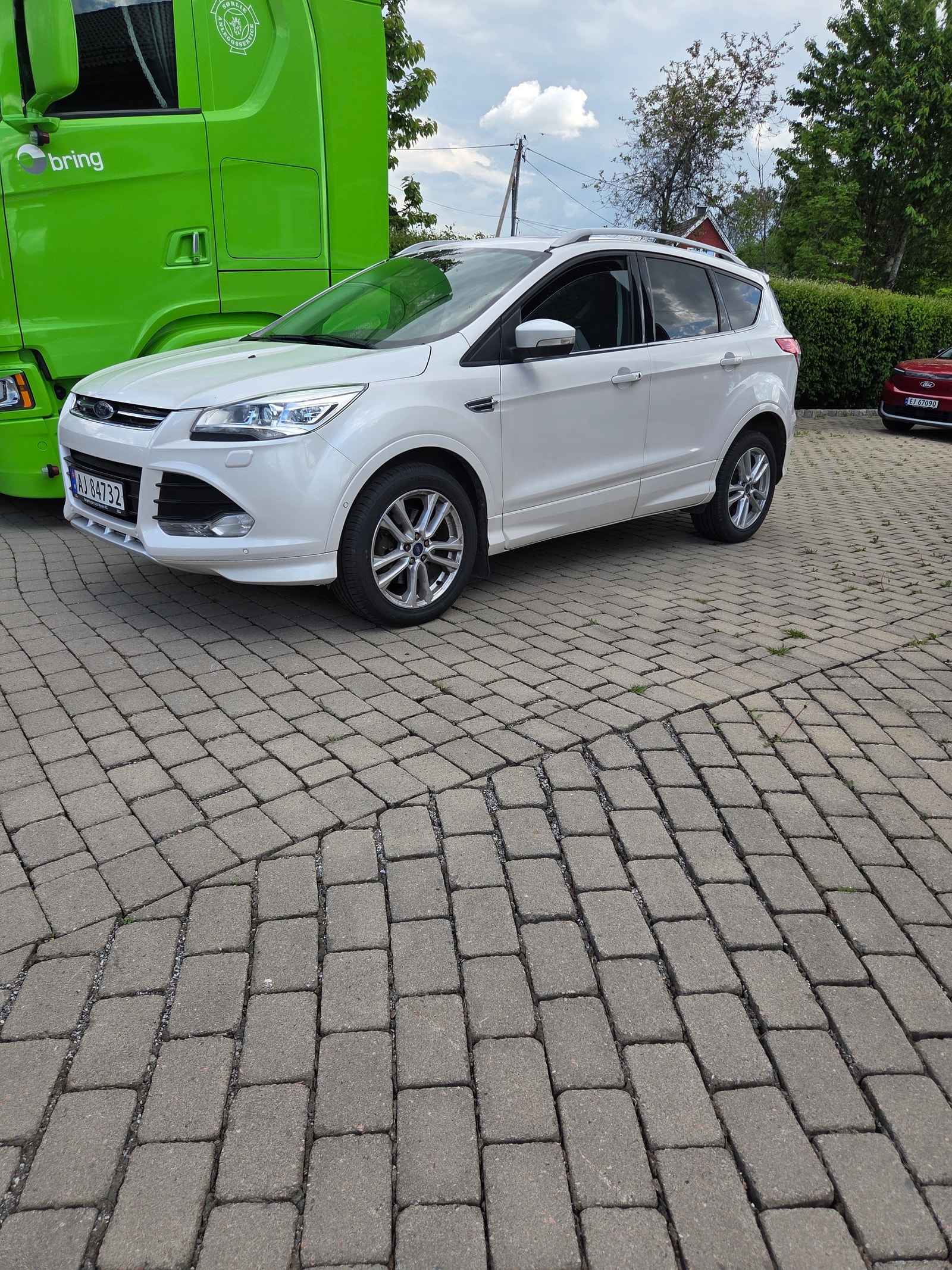 Ford Kuga 2.0 TDCi AWD Powershift 6, 6-trins, 180ps, 2016