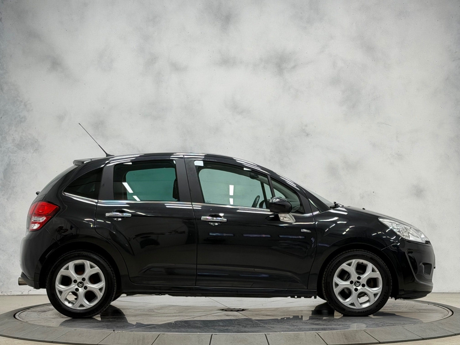 Citroën C3 1.6 HDi 90 Manual, 5-trins, 92ps, 2011