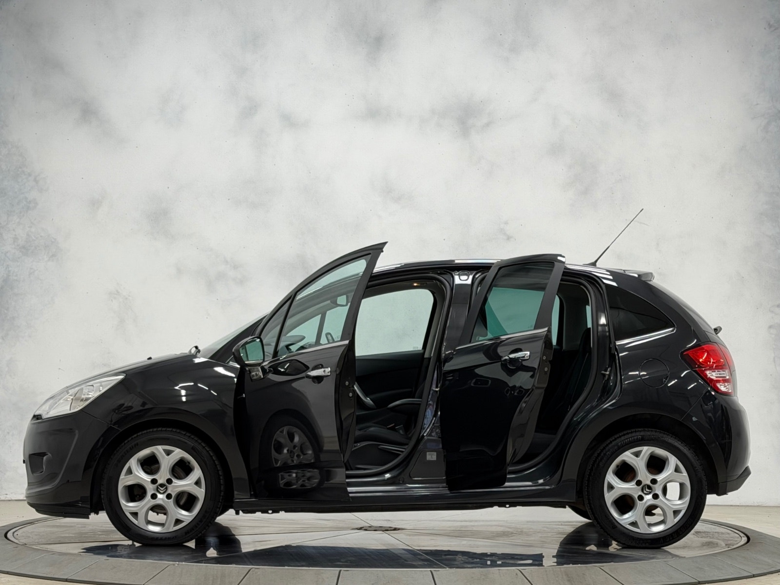 Citroën C3 1.6 HDi 90 Manual, 5-trins, 92ps, 2011
