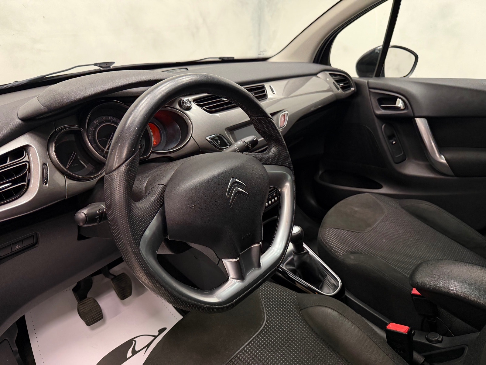 Citroën C3 1.6 HDi 90 Manual, 5-trins, 92ps, 2011