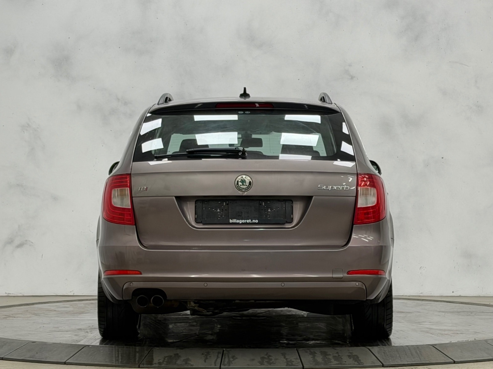 Škoda Superb Combi 2.0 TDI DSG Sequential, 6-trins, 140ps, 2011