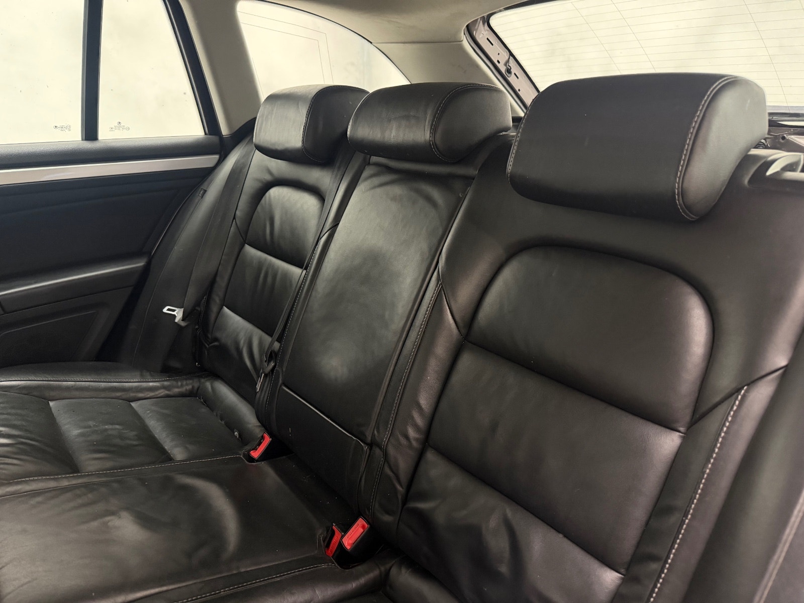Škoda Superb Combi 2.0 TDI DSG Sequential, 6-trins, 140ps, 2011