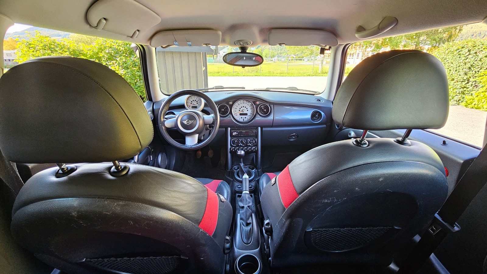 MINI Cooper Manual, 5-trins, 116ps, 2005