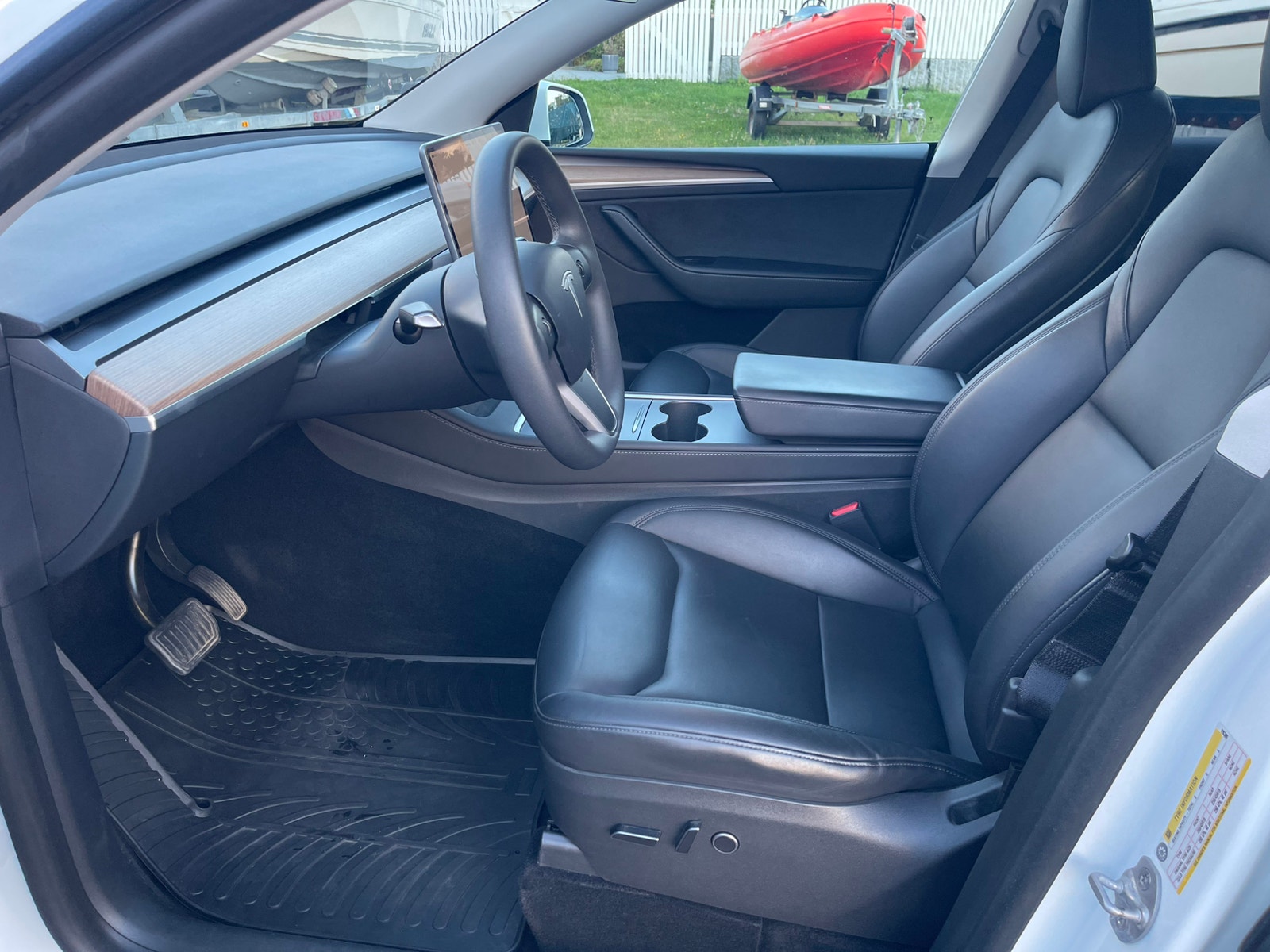 Tesla Model Y Long Range AWD, 514ps, 2023