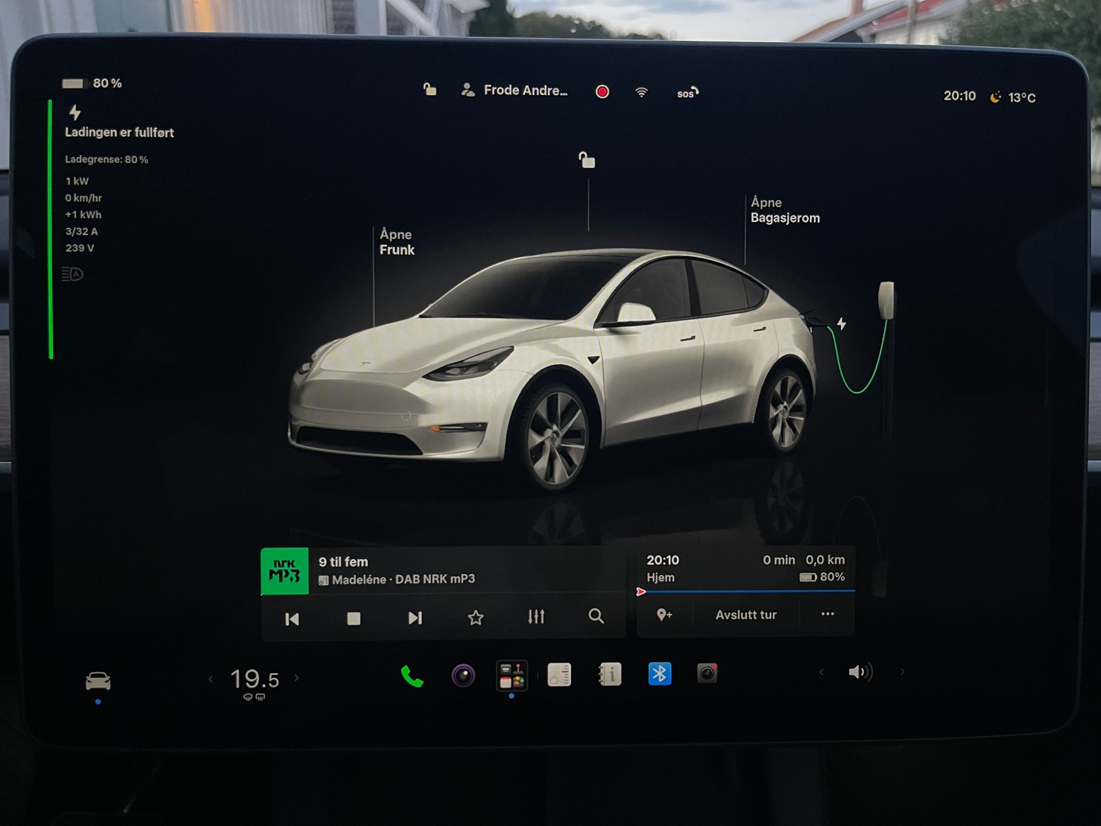 Tesla Model Y Long Range AWD, 514ps, 2023