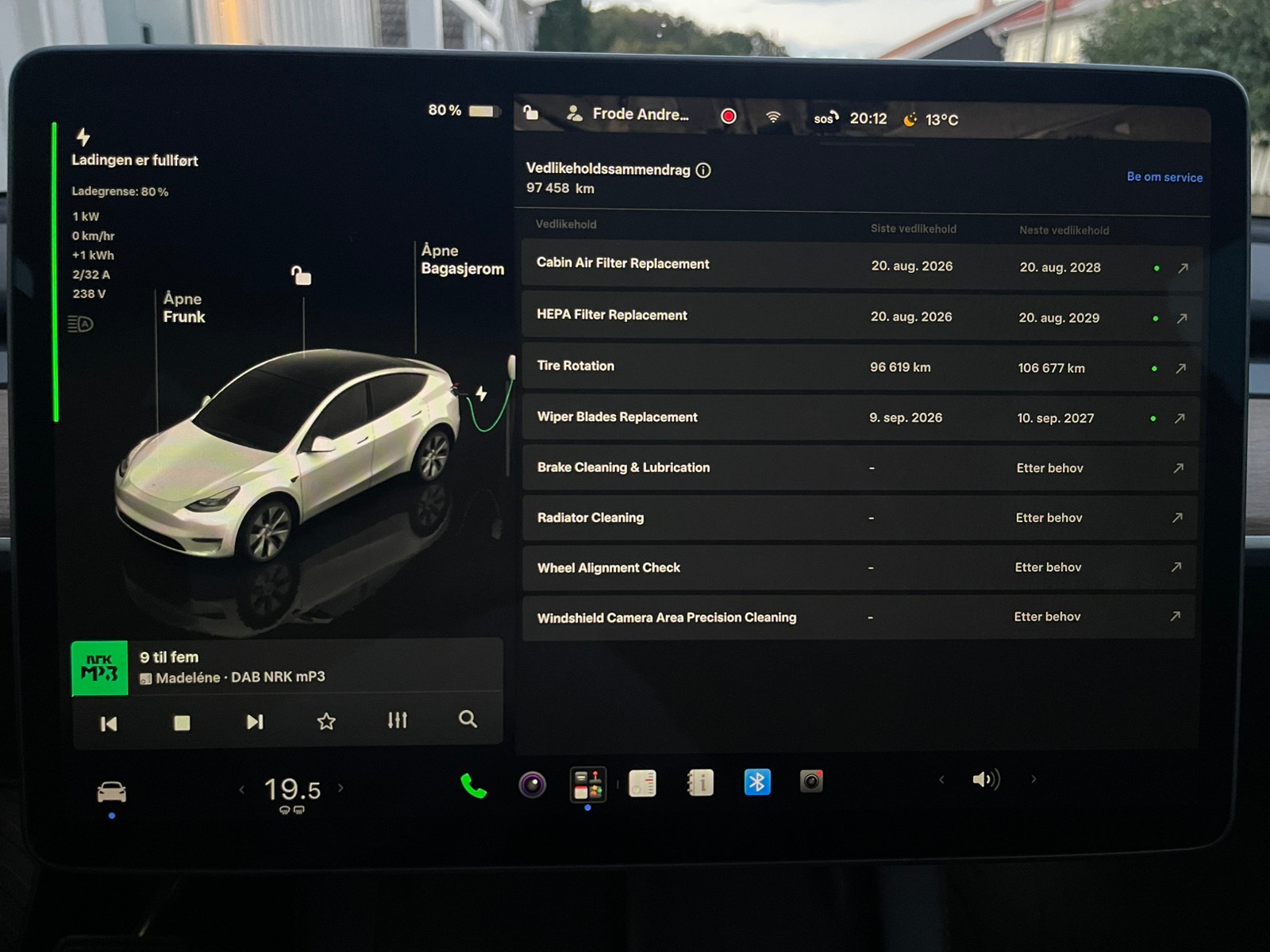Tesla Model Y Long Range AWD, 514ps, 2023