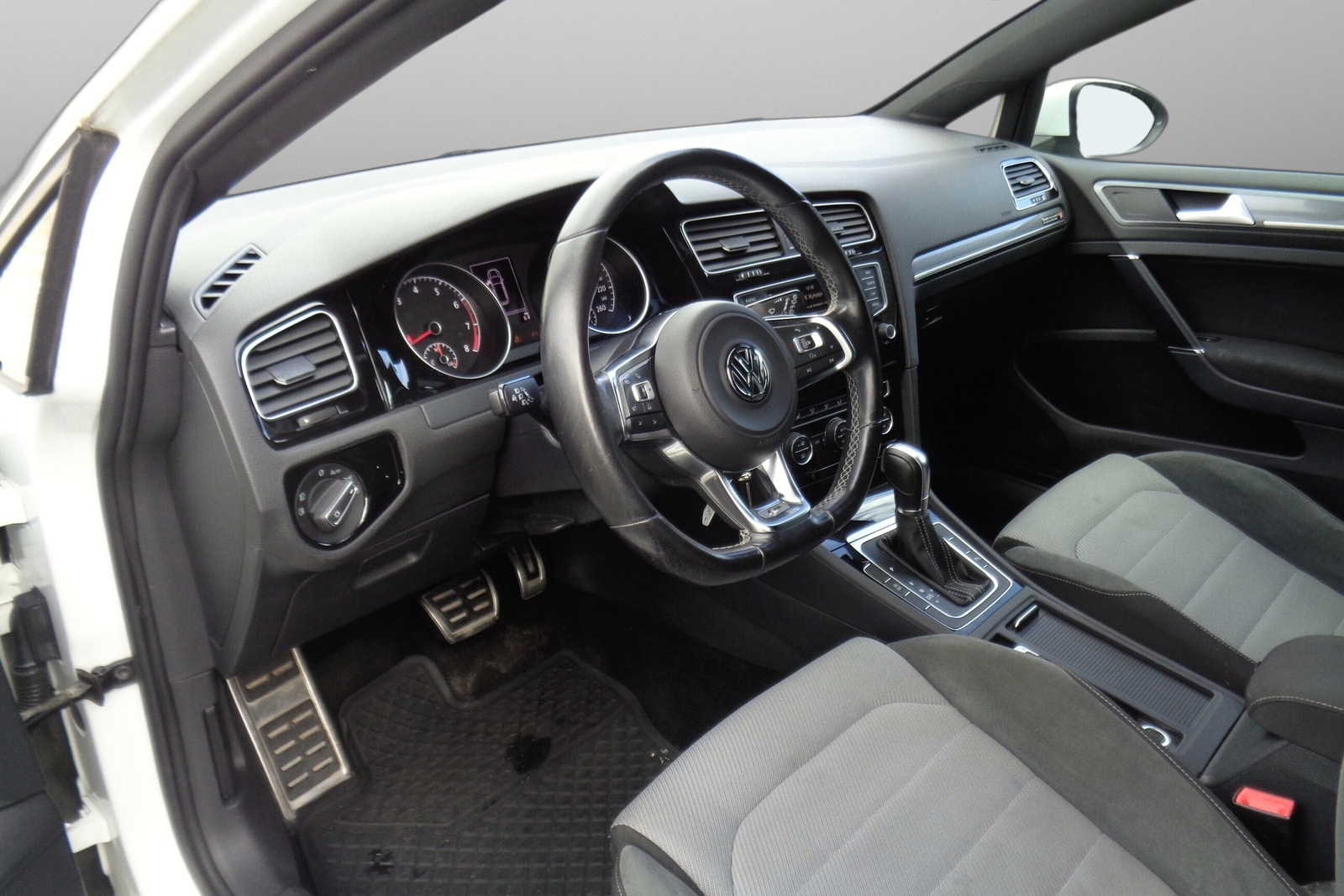 Volkswagen Golf Variant 1.4 TSI BMT DSG Sequential, 7-trins, 150ps, 2016