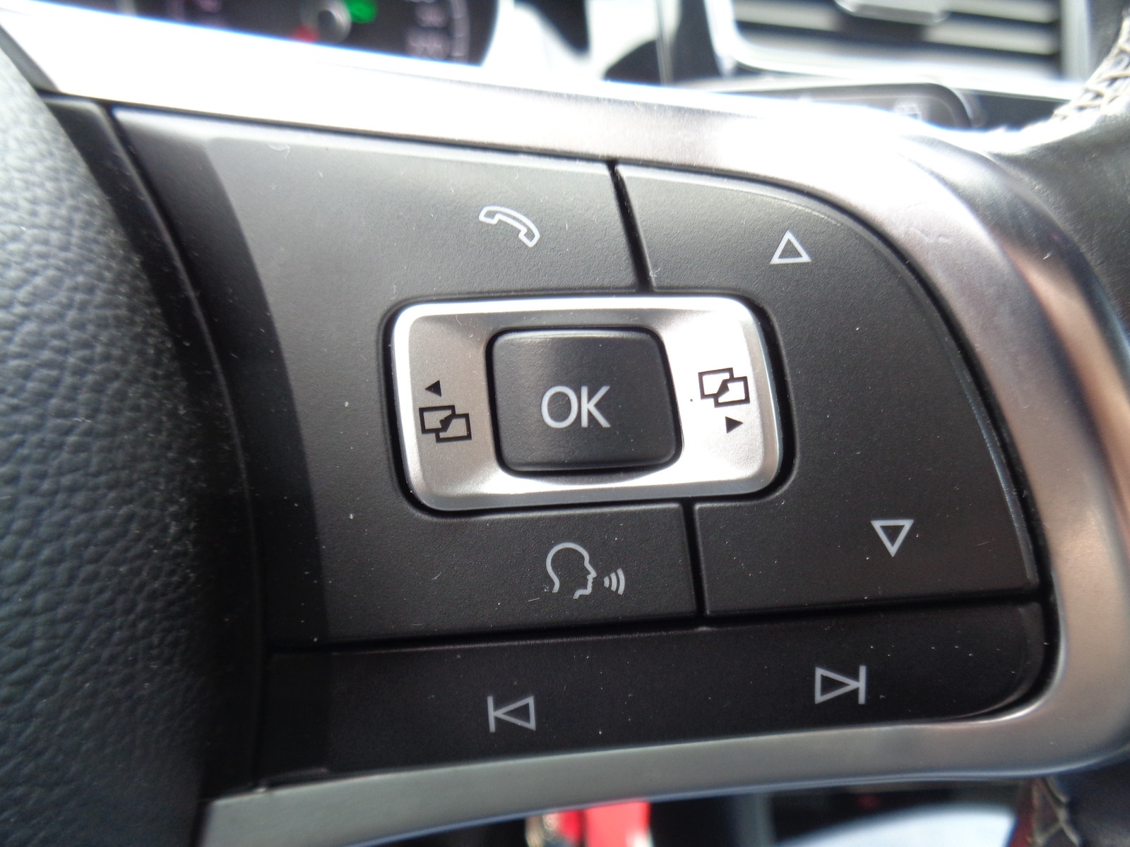 Volkswagen Golf Variant 1.4 TSI BMT DSG Sequential, 7-trins, 150ps, 2016