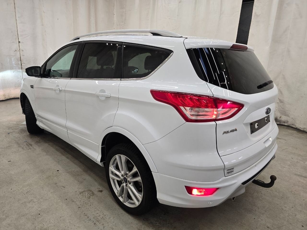 Ford Kuga 2.0 TDCi AWD Powershift, 180hp, 2015