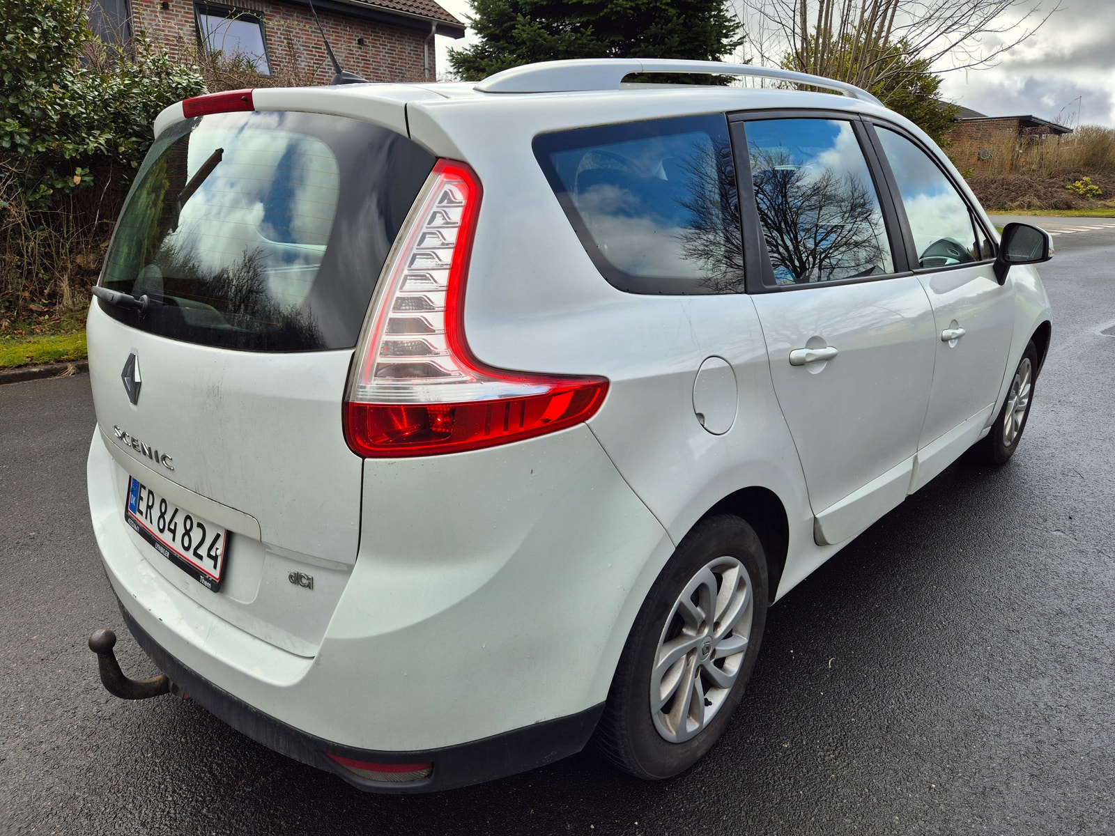 Renault Grand Scénic 1.5 dCi Manual, 6-trins, 110ps, 2013