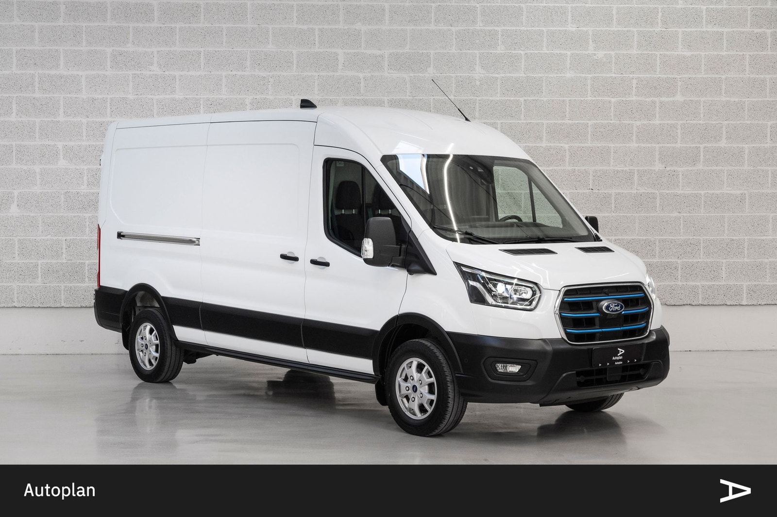 Ford E-Transit 350, 269ps, 2022