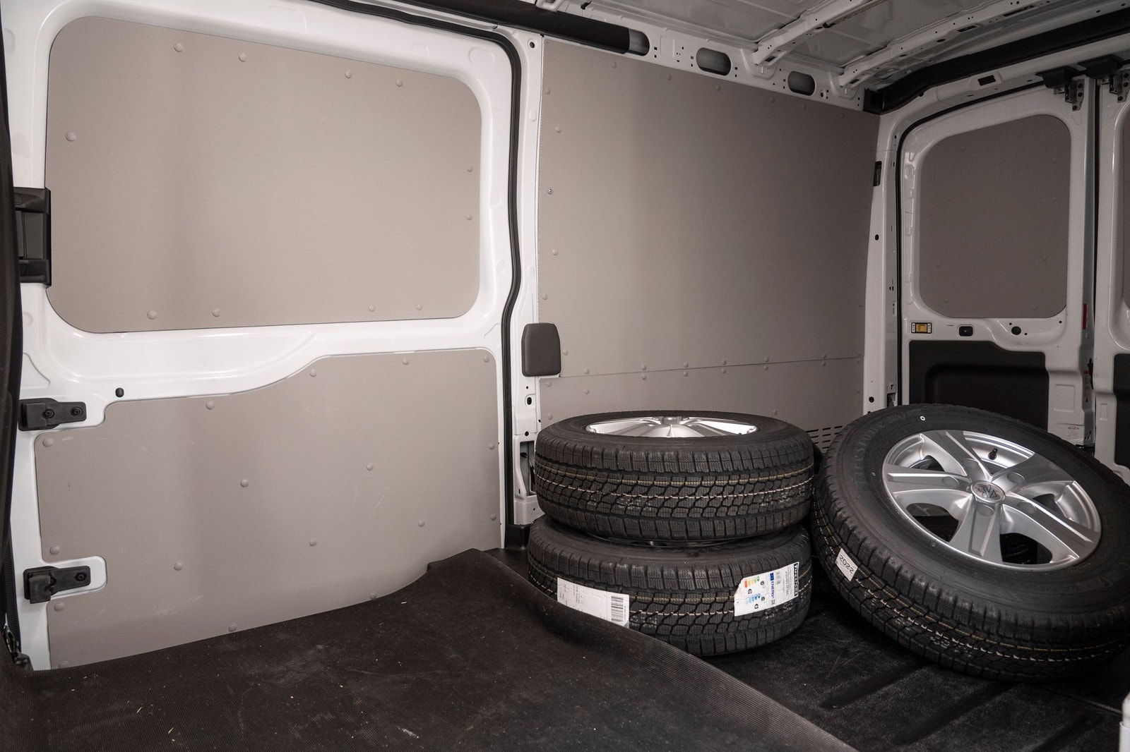 Ford E-Transit 350, 269ps, 2022