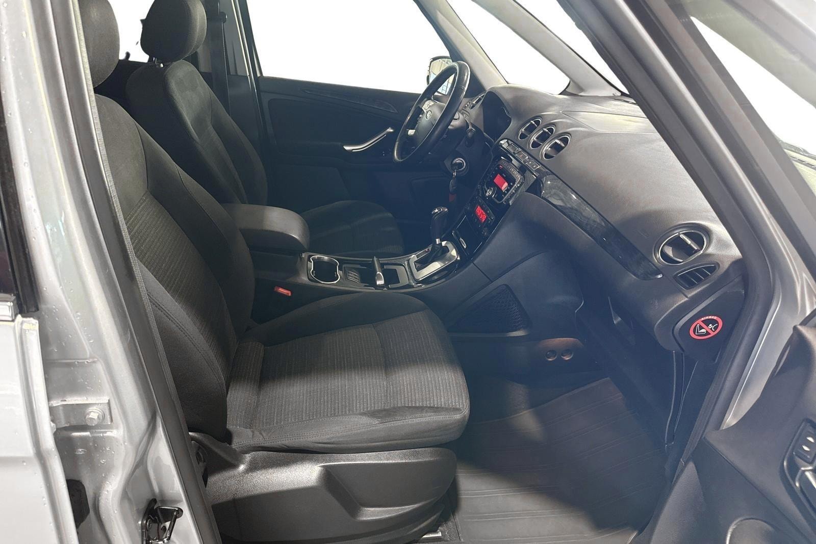 Ford Galaxy 2.0 TDCi Powershift 6, 6-trins, 140ps, 2012