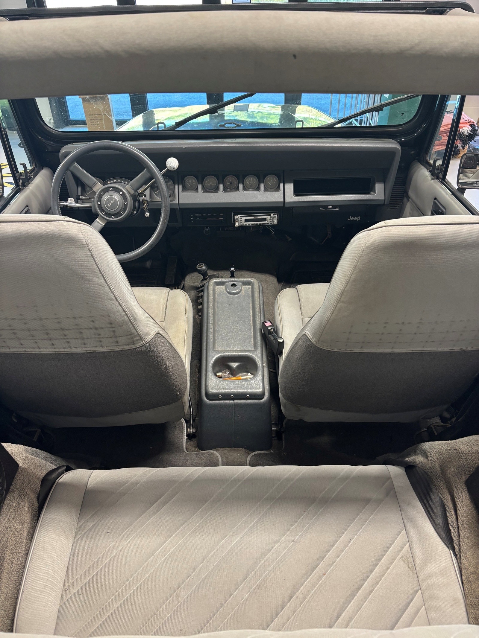 Jeep Wrangler 4.2 4WD Manual, 114hp, 1988