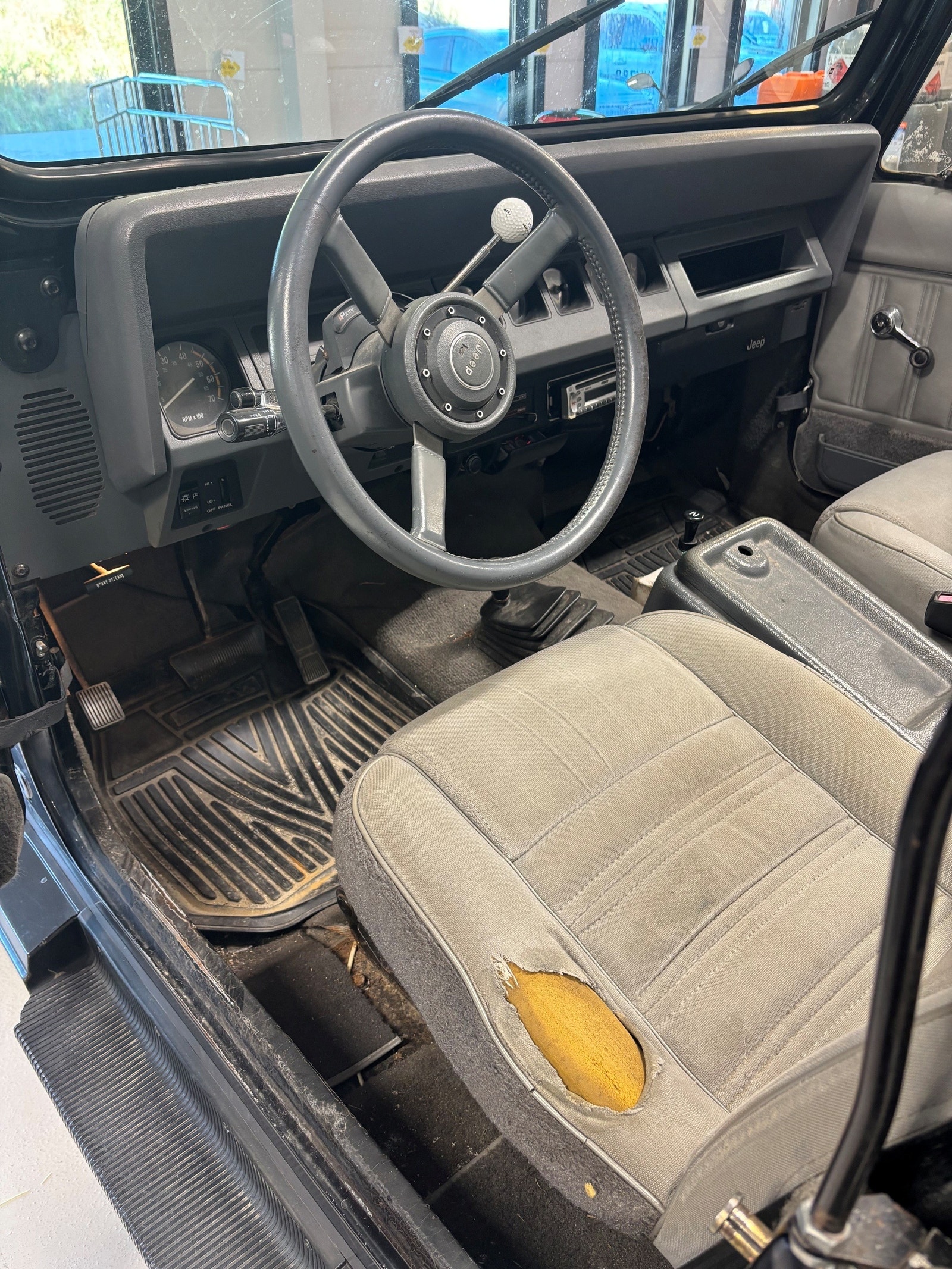 Jeep Wrangler 4.2 4WD Manual, 114hp, 1988