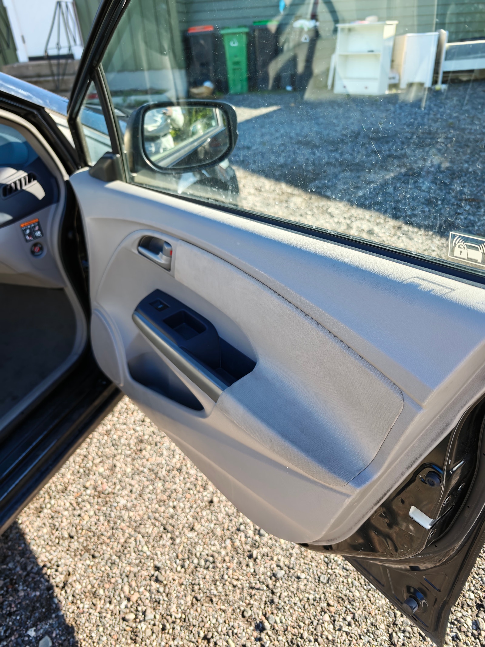 Honda Insight 1.3 IMA CVT, 102hp, 2010