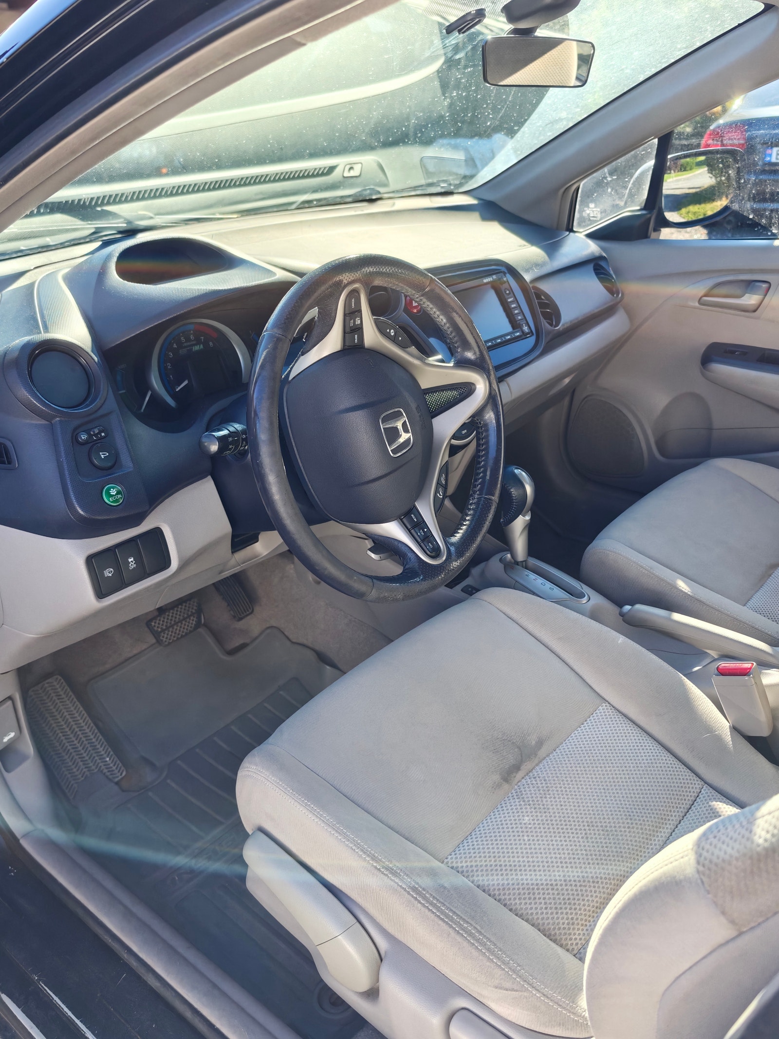 Honda Insight 1.3 IMA CVT, 102hp, 2010