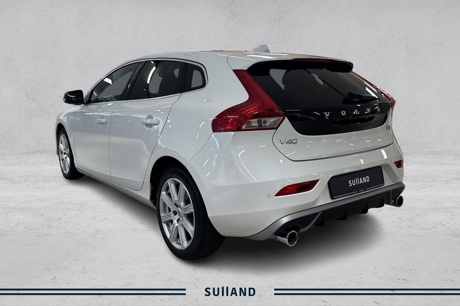 Volvo V40 T2 Manual, 6-trins, 122ps, 2017