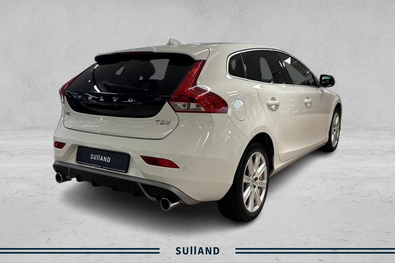 Volvo V40 T2 Manual, 6-trins, 122ps, 2017