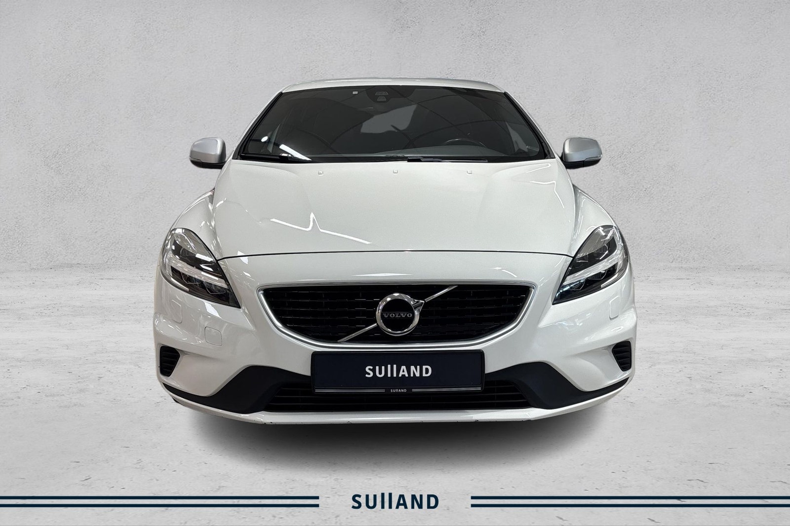 Volvo V40 T2 Manual, 6-trins, 122ps, 2017