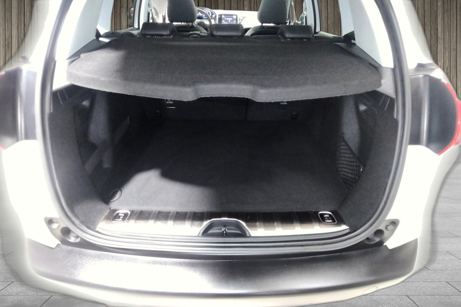 Peugeot 2008 1.2 PureTech 110 EAT, 6-trins, 110ps, 2018