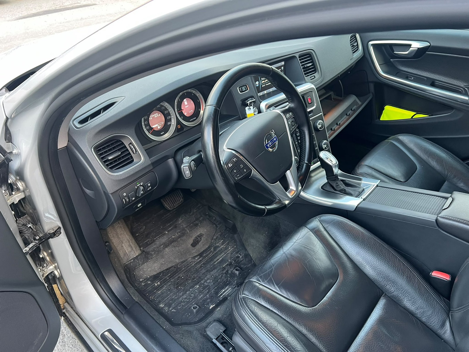 Volvo V60 D2 Powershift, 115hp, 2013