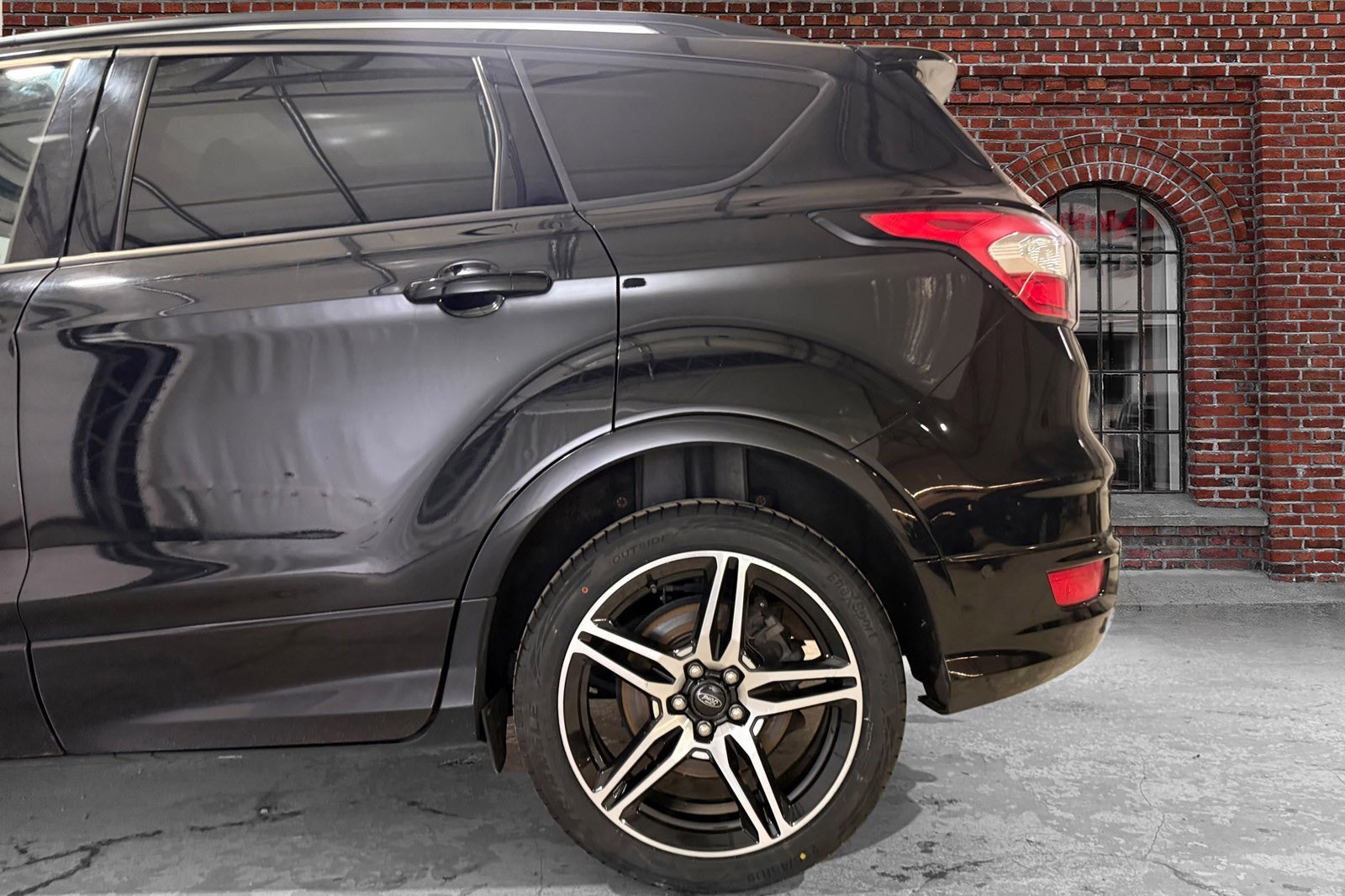 Ford Kuga 2.0 TDCi AWD SelectShift, 6-trinn, 180hk, 2019