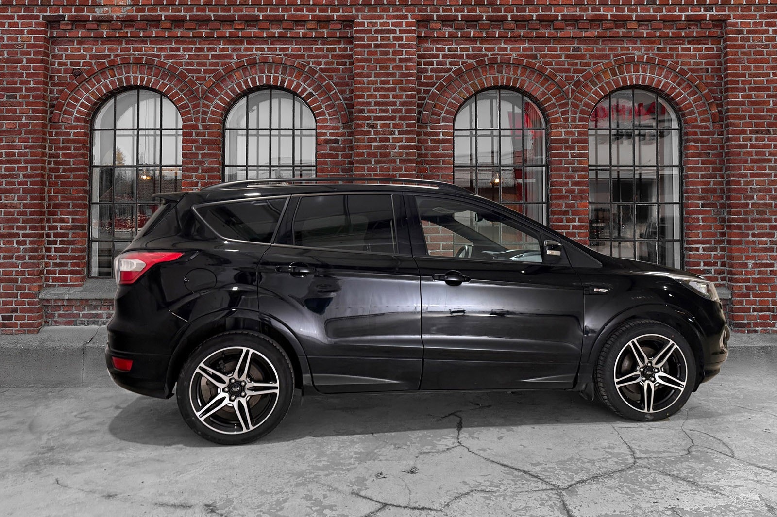 Ford Kuga 2.0 TDCi AWD SelectShift, 6-trinn, 180hk, 2019