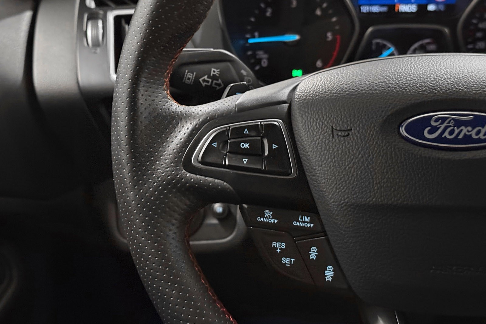 Ford Kuga 2.0 TDCi AWD SelectShift, 6-trinn, 180hk, 2019