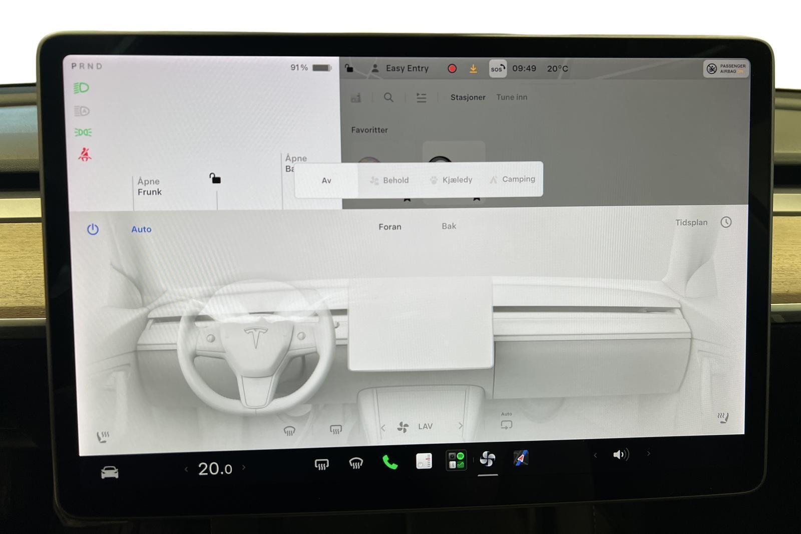Tesla Model 3 Standard Range Plus, 325hp, 2021