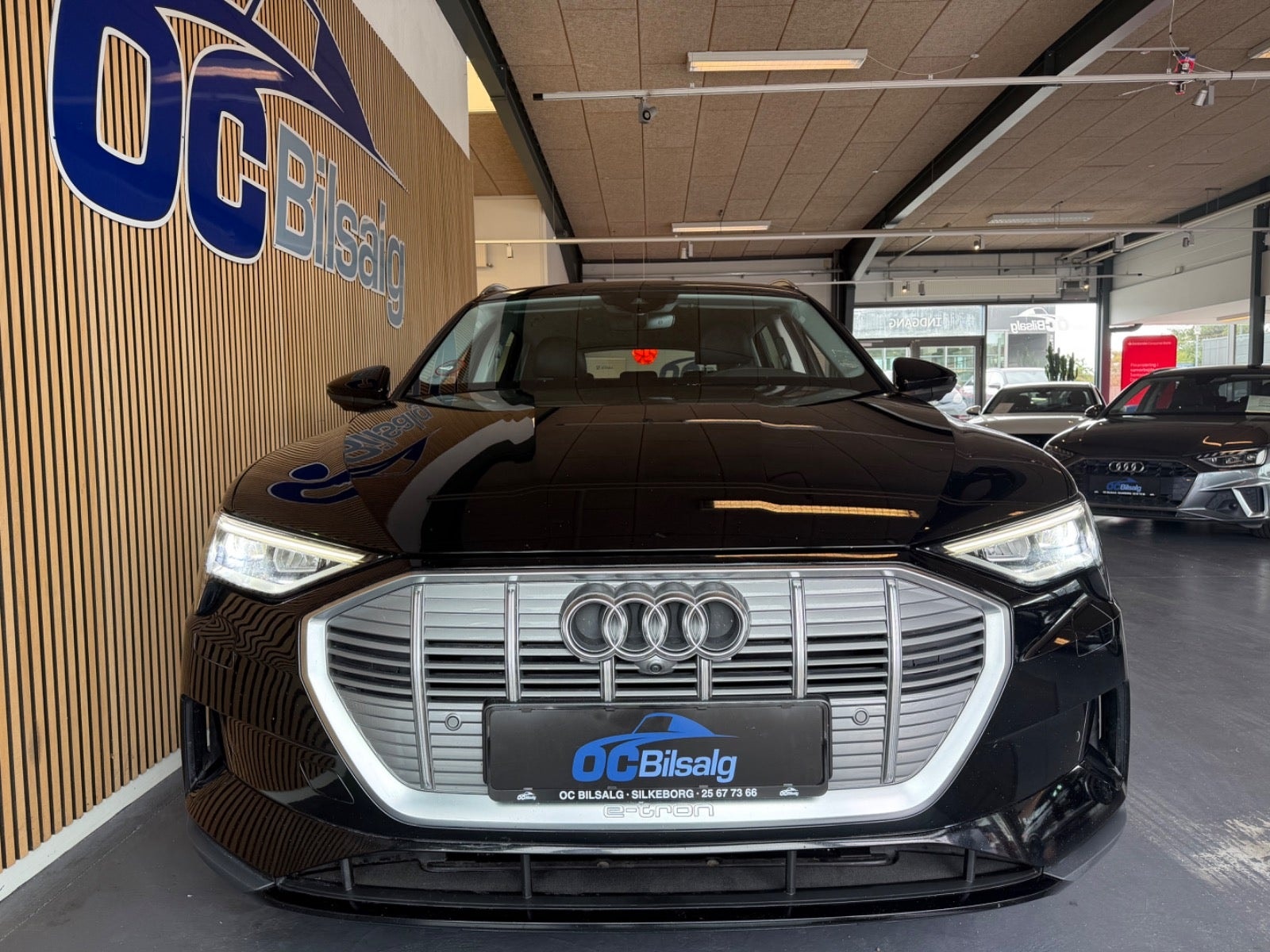 Audi e-tron 55 quattro, 408ps, 2020