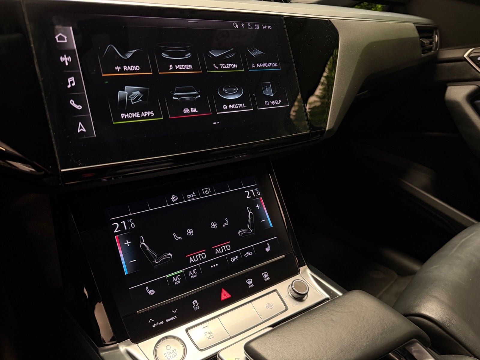 Audi e-tron 55 quattro, 408ps, 2020