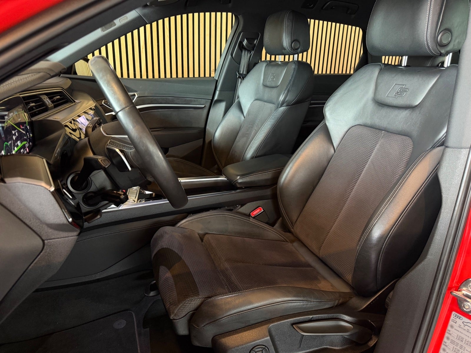 Audi e-tron 55 quattro, 408ps, 2020