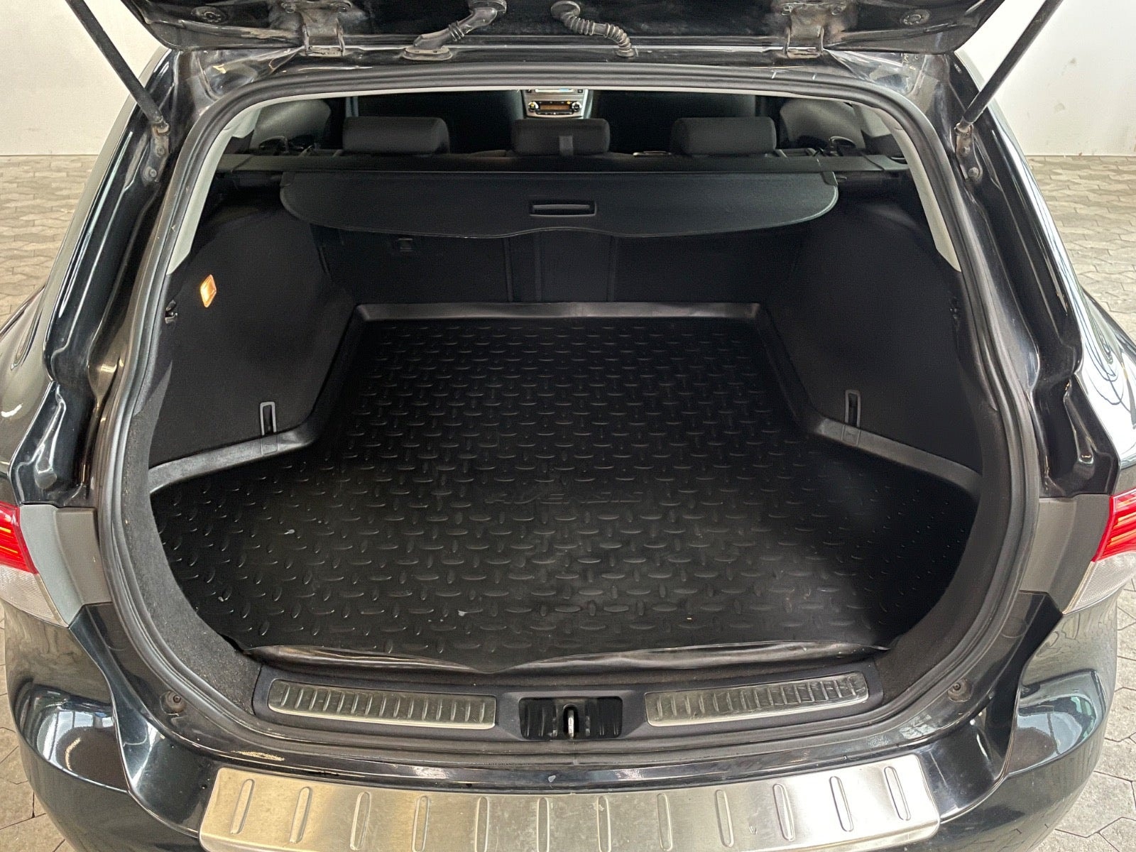 Toyota Avensis Stasjonsvogn 2.2 D-4D Automatisk, 6-trinn, 150hk, 2012