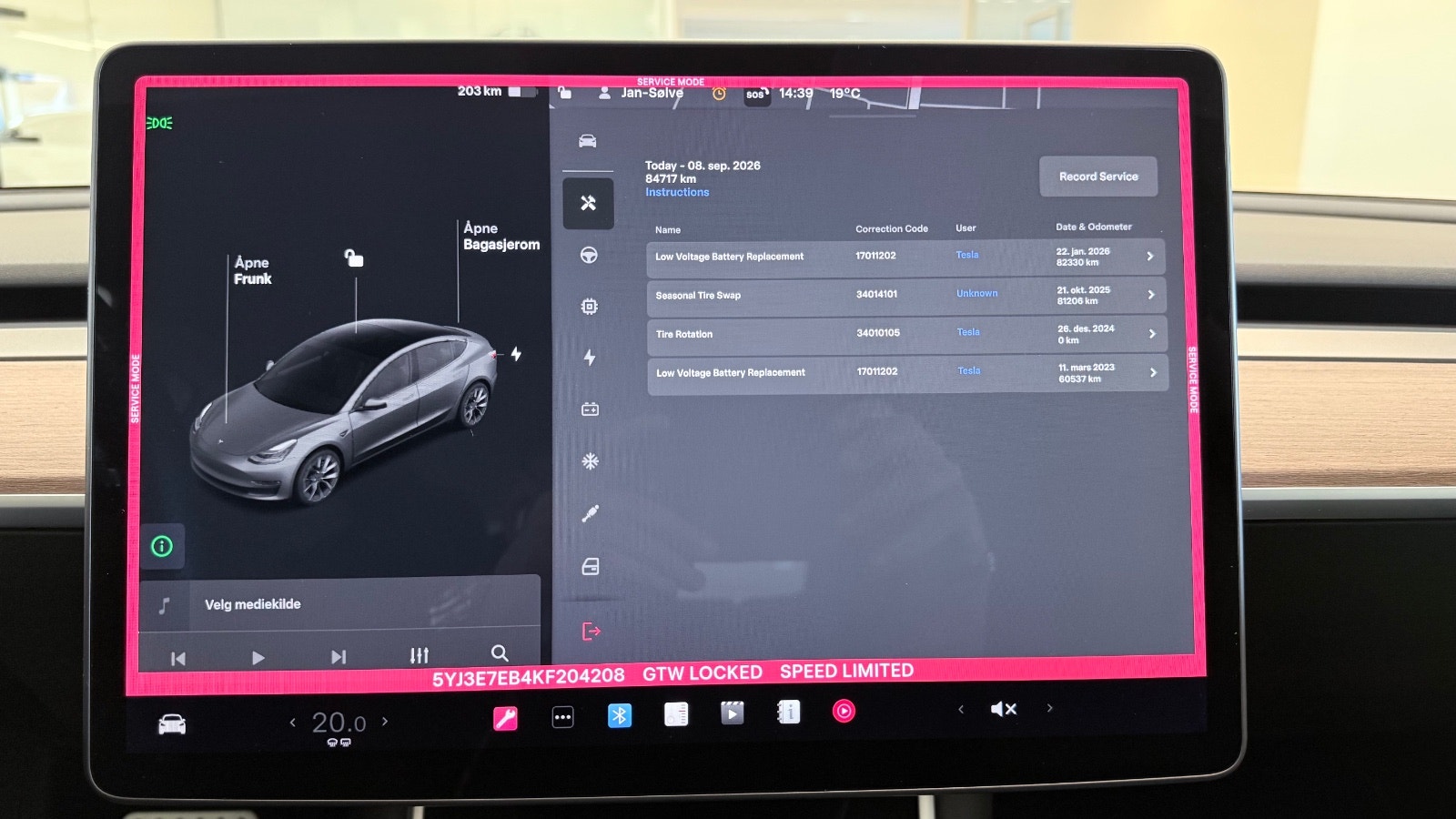 Tesla Model 3 Performance, 513ps, 2019