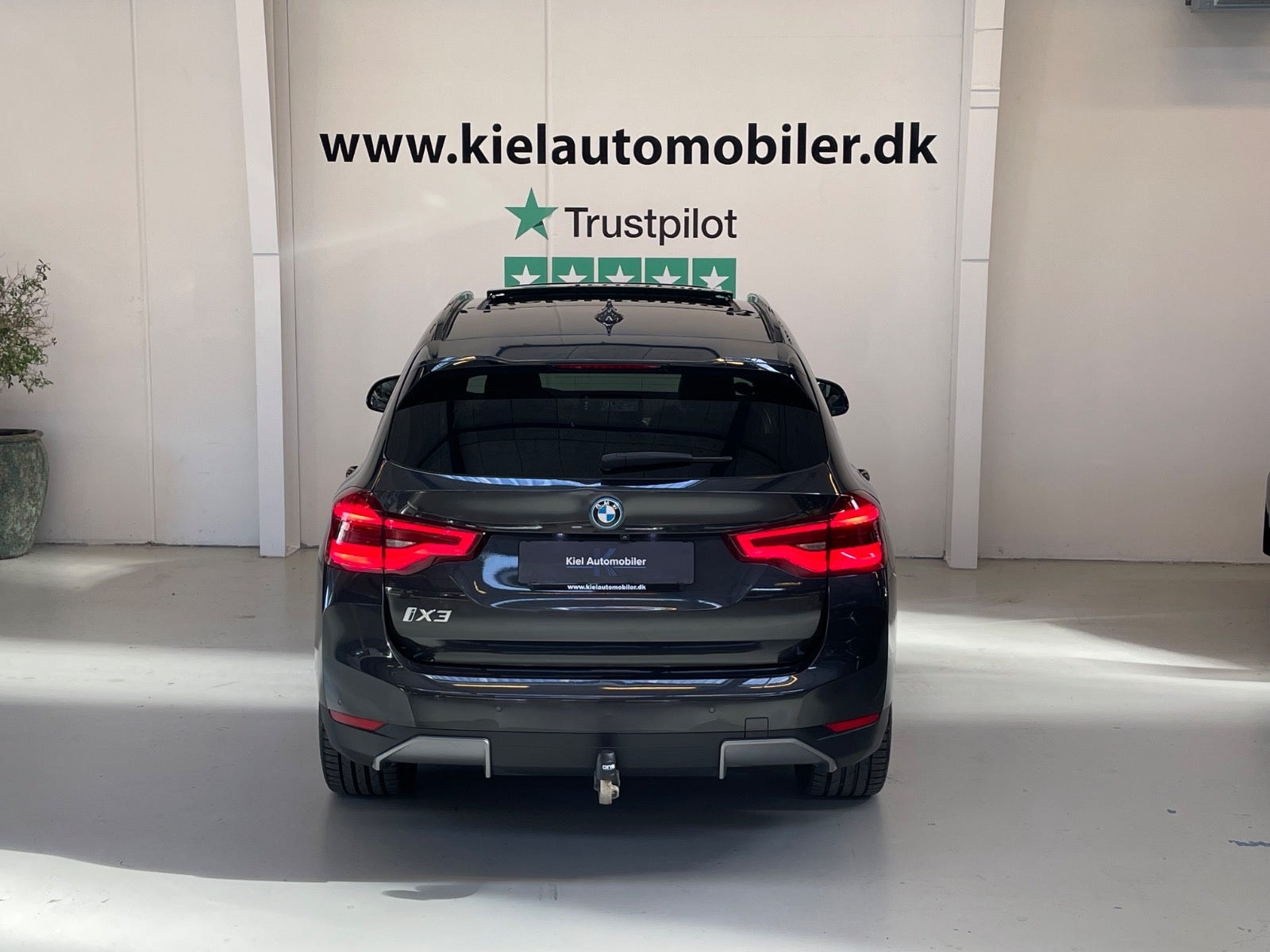 BMW iX3, 286hp, 2021