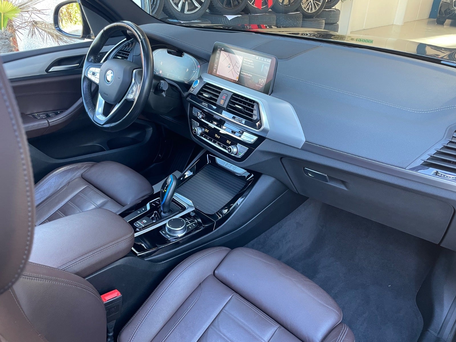 BMW iX3, 286hp, 2021