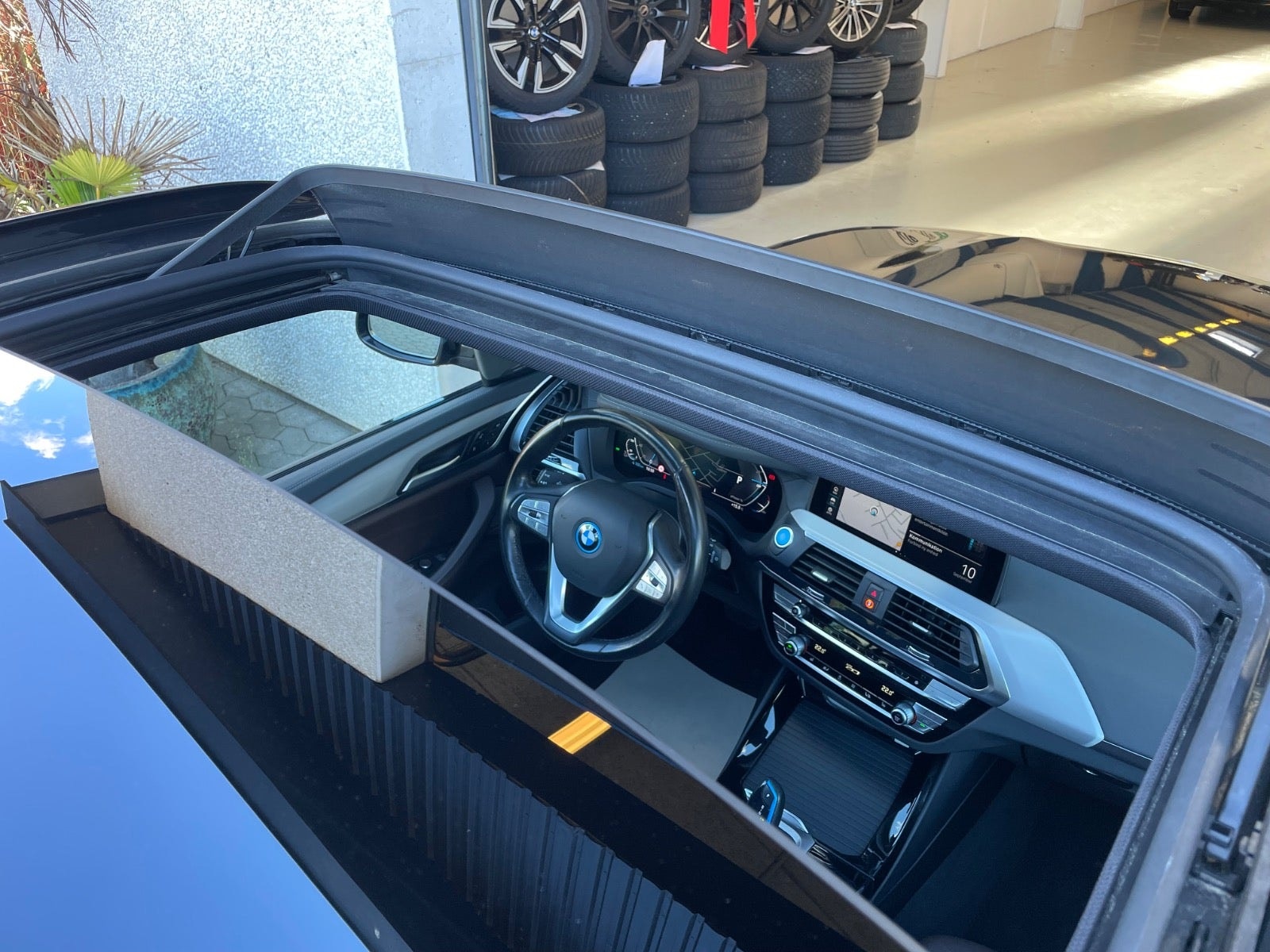 BMW iX3, 286hp, 2021